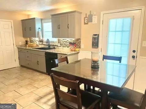 605 Brookstone Dr, Lagrange, GA 30241 photo 14