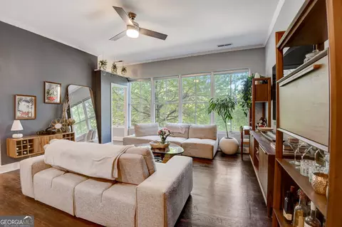 384 Ralph Mcgill Blvd NE #204, Atlanta, GA 30312
