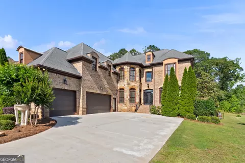 555 Wentworth Ct, Fayetteville, GA 30215