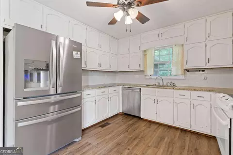 13842 Panhandle Ln, Hampton, GA 30228 photo 8