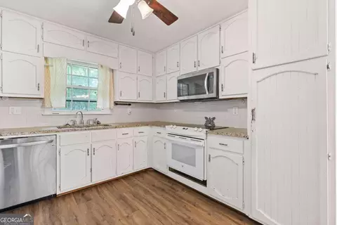 13842 Panhandle Ln, Hampton, GA 30228 photo 9
