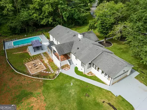 1141 Cleavemark Dr, Clarkston, GA 30021