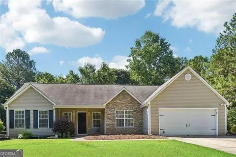 123 Azalea Dr, Winder, GA 30680