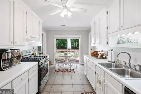 205 Lakeside Dr, Covington, GA 30016 photo 13