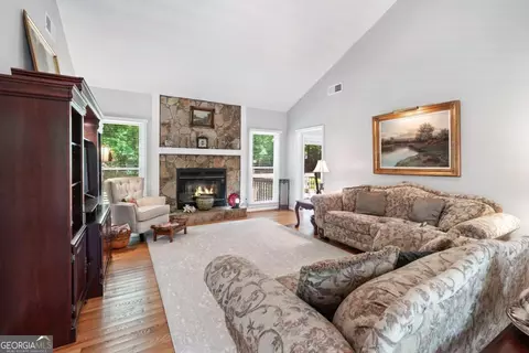 205 Lakeside Dr, Covington, GA 30016 photo 7