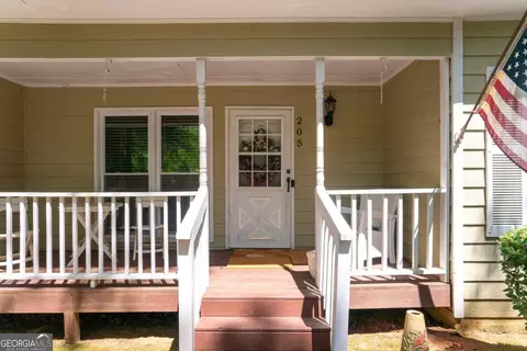205 Lakeside Dr, Covington, GA 30016 photo 3