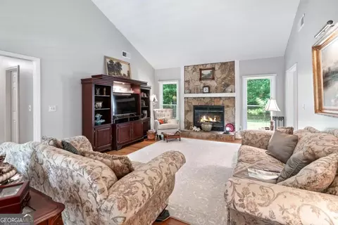 205 Lakeside Dr, Covington, GA 30016 photo 6