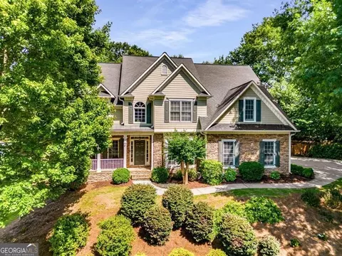 846 Valley Dr, Canton, GA 30114