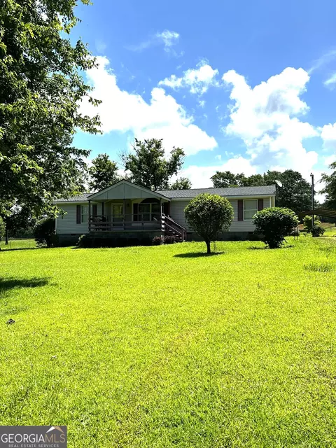 5037 Whitesville Rd, Lagrange, GA 30240