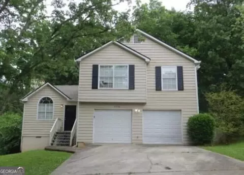 5716 Chisolm Trl, Atlanta, GA 30349