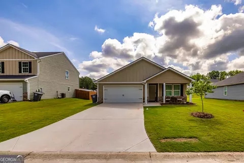 123 Maple Dr, Milner, GA 30257