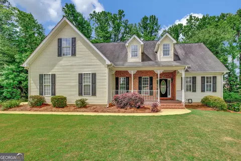 45 Wildflower Cir, Newnan, GA 30265