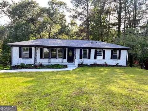 4415 Greenleaf Cir SW, Atlanta, GA 30331