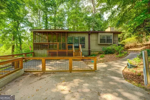 462 Haley Rd, Jackson, GA 30233