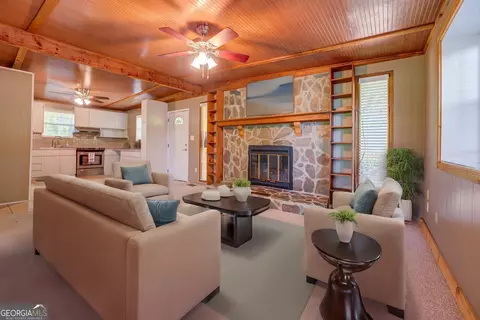Living - 462 Haley Rd, Jackson, GA 30233 photo 1 of 4