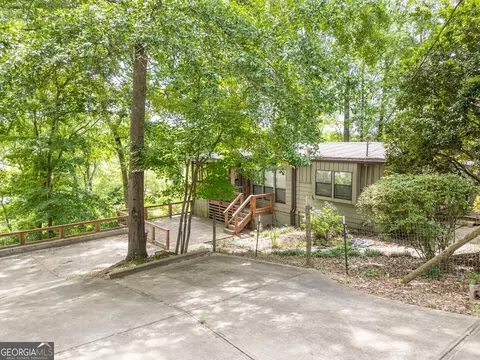 Exterior - 462 Haley Rd, Jackson, GA 30233 photo 7 of 33