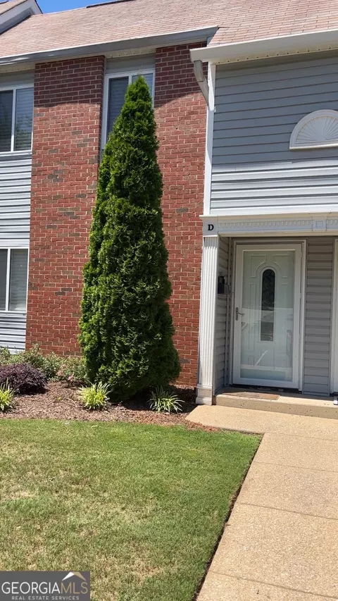 636 North Ave #2D, Jonesboro, GA 30236