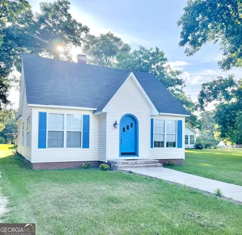 808 Elm St, East Dublin, GA 31027