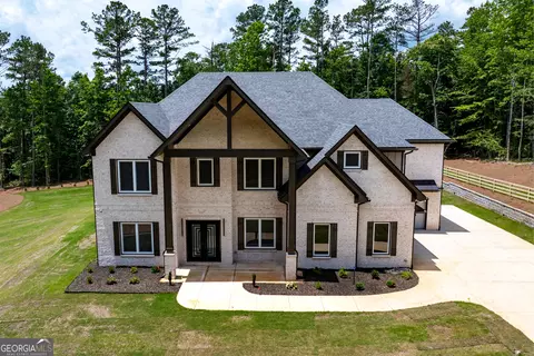 Exterior - 2111 E Maddox Rd, Buford, GA 30519 photo 11 of 12