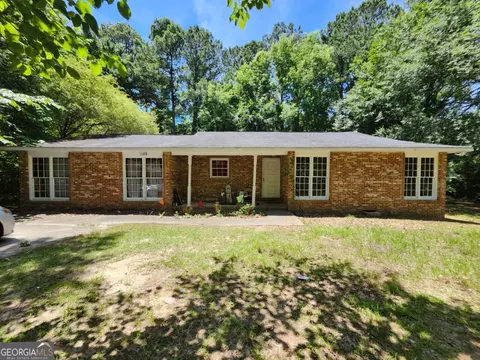 1189 Runnymede Ln, Macon, GA 31220