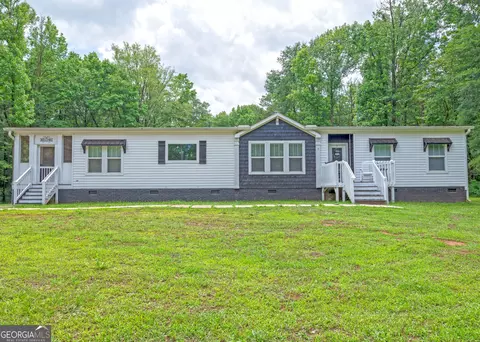2989 Old Stagecoach Rd, Carnesville, GA 30521