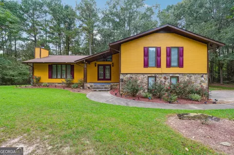 225 Dewinter Ct, Stockbridge, GA 30281