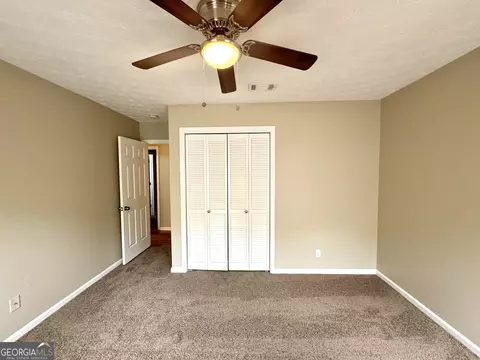 Bedroom - 407 Camelot Dr, Lagrange, GA 30241 photo 5 of 13