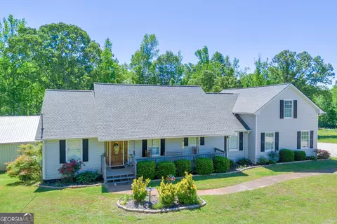 363 Clareburn Trl, Carnesville, GA 30521