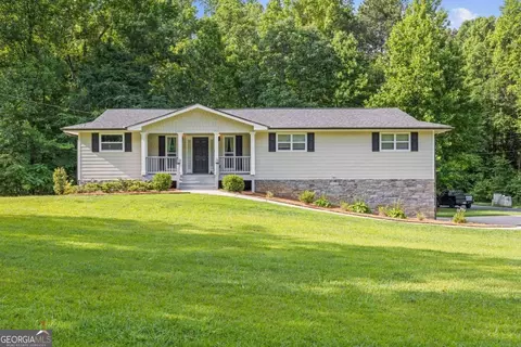 1978 Kellogg Creek Rd, Acworth, GA 30102