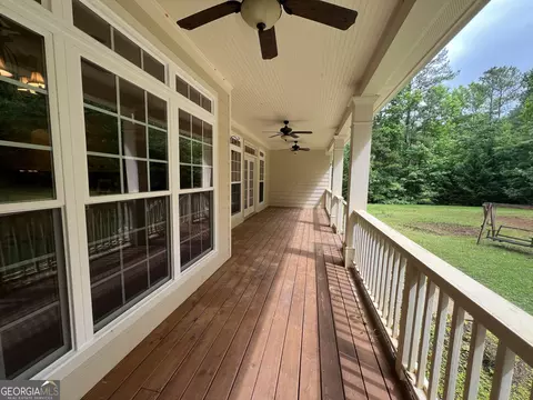 Exterior - 134 Deer Pointe Run, Lagrange, GA 30240 photo 4 of 12