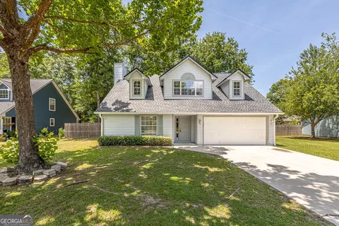 206 Royal Acres Cir, Kingsland, GA 31548