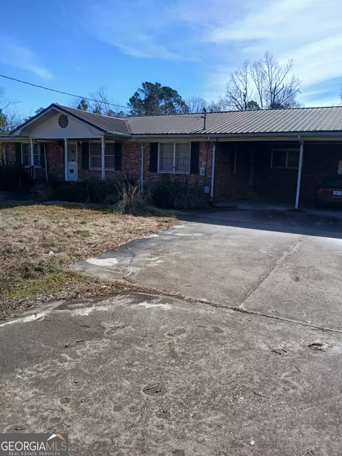 639 S Railroad Ave, Twin City, GA 30471