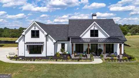 312 Pendley Rd SE, Calhoun, GA 30701