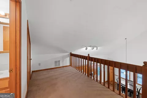 Entry Way - 1406 Tipperary Ct, Monroe, GA 30656 photo 3 of 4