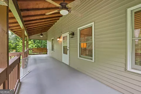 Exterior - 1406 Tipperary Ct, Monroe, GA 30656 photo 6 of 7