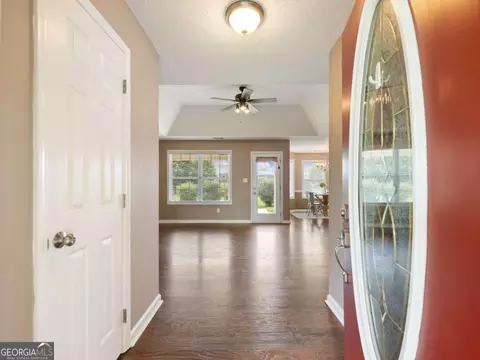 1005 Brynn Dr, Winder, GA 30680 photo 2