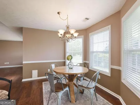 1005 Brynn Dr, Winder, GA 30680 photo 8