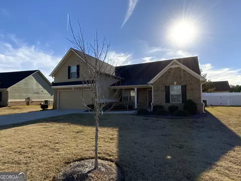 545 Carleton Pl, Locust Grove, GA 30248