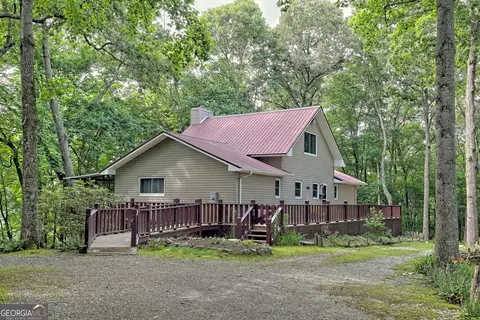 637 Taylor Ridge Rd, Dillard, GA 30537