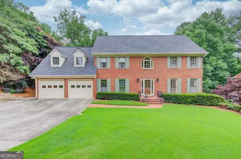 1644 Manhasset Farm Ct, Dunwoody, GA 30338