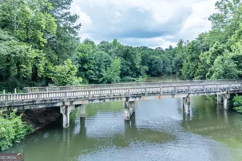 101 Canterbury Dr, Lagrange, GA 30241 photo 16