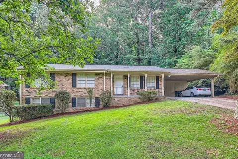344 Colchester Dr, Stone Mountain, GA 30088