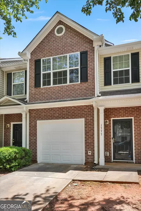 1777 Glen View Way, Hampton, GA 30228
