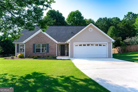 3986 Rock Hollow Dr, Loganville, GA 30052