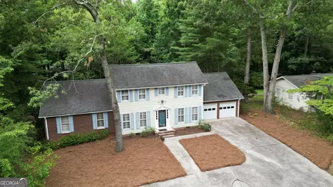 2218 Peeler Rd, Dunwoody, GA 30338