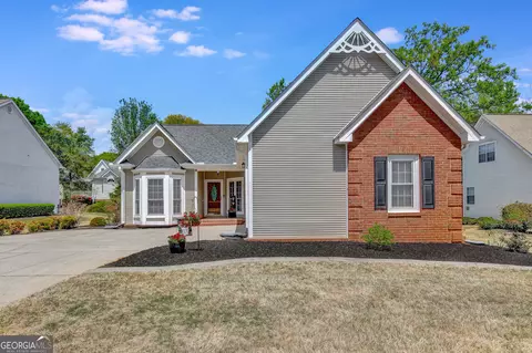 120 Fenwyck Cmns, Fayetteville, GA 30214