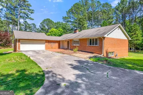 3875 Jamaica Dr, Jonesboro, GA 30236