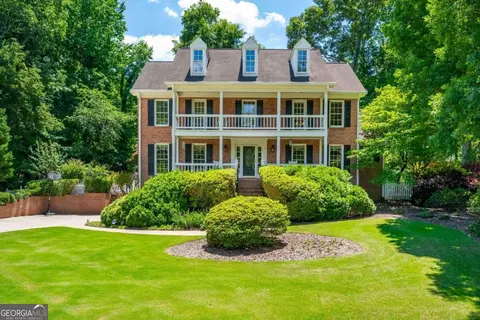 1534 Summer Hollow Trl, Lawrenceville, GA 30043