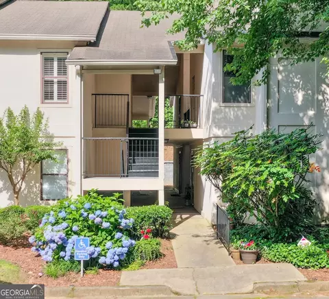 1613 Huntingdon Chase, Sandy Springs, GA 30350