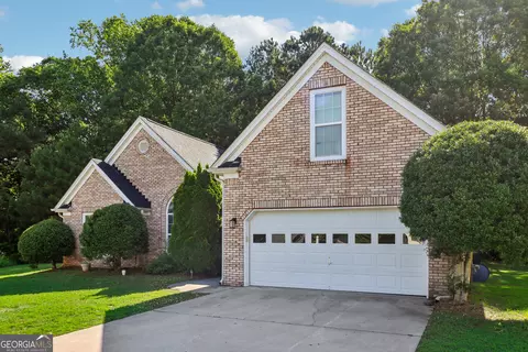 8845 Lake Rd, Union City, GA 30291